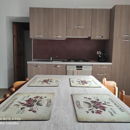Appartement Chilometro 29 Terra à Dervio Extérieur photo